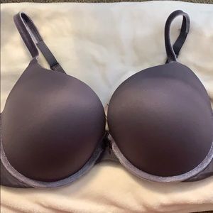 Victoria Secret body by Victoria perfect shape bra